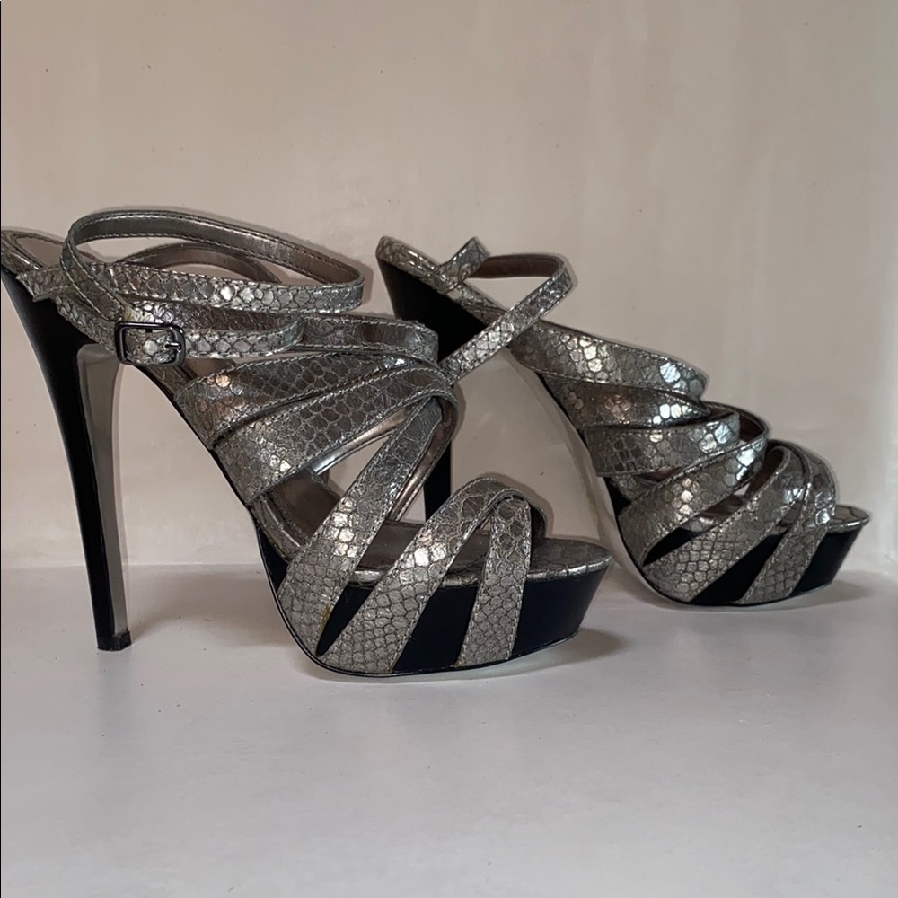BEBE Silver Slate Nickel Metallic Snakeskin Python Platform Heels